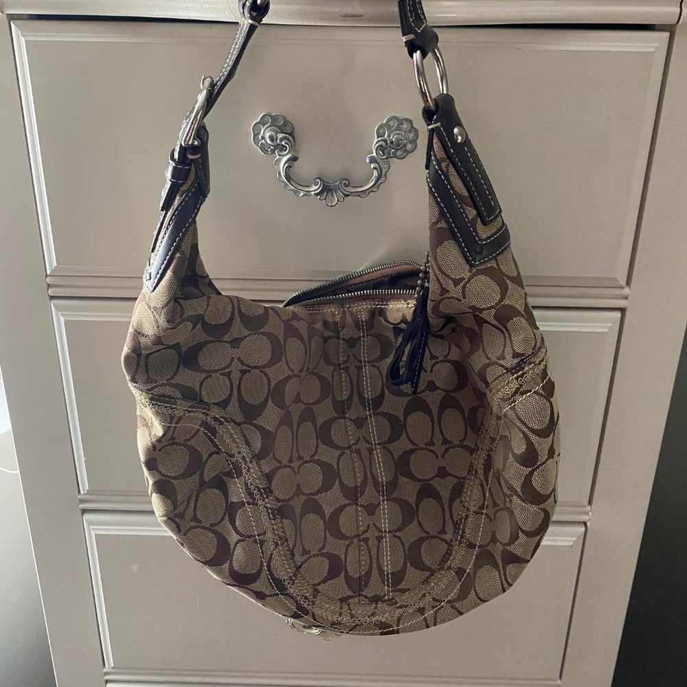 Coach Khaki/Brown Shoulder Bag